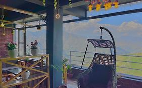 Hotel Golden Temple View By La Casa With Swimming Pool